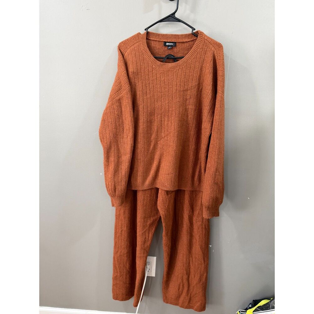 XL DKNY rustic orange sweater set